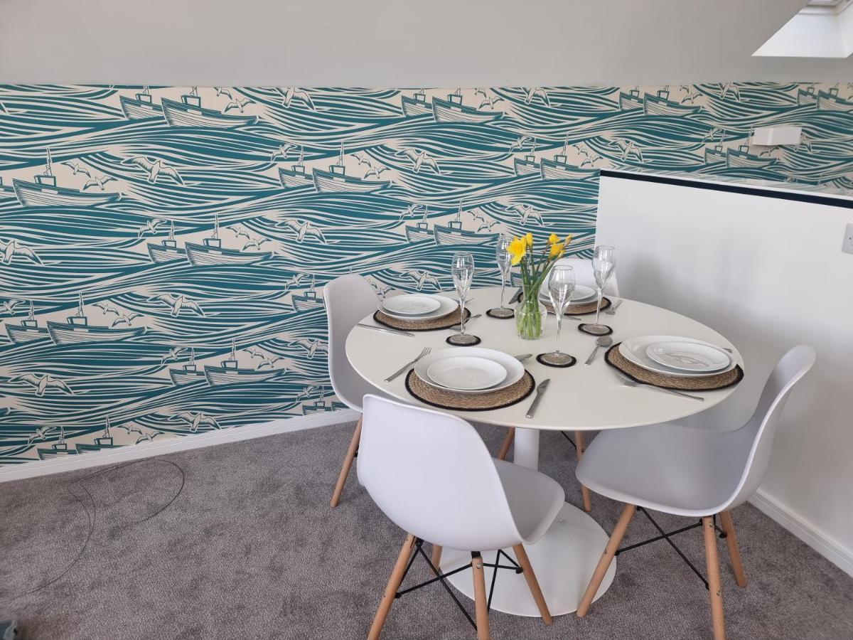 The Bunker-Luxe Central Falmouth Getaway With Stunning Sea Views Eksteriør bilde